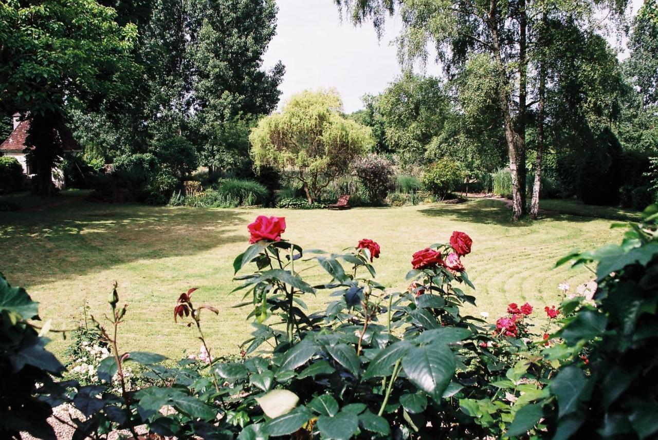 Bed and Breakfast Le Pavillon de Vallet à Athée-sur-Cher Extérieur photo