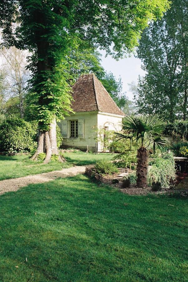 Bed and Breakfast Le Pavillon de Vallet à Athée-sur-Cher Extérieur photo
